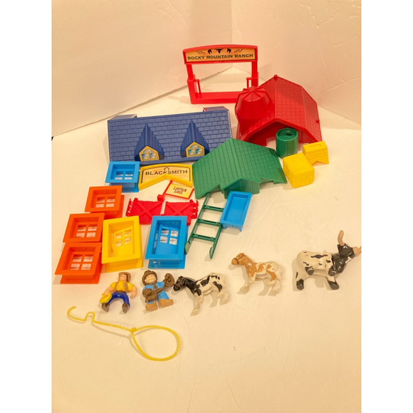 Lincoln Logs Rocky Mountain Ranch Building Set  Excellent Condition Complete 150 - Picture 3 of 10